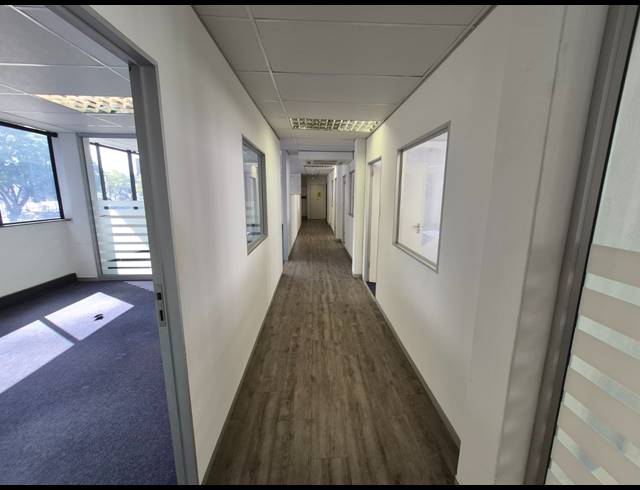 428M² OFFICE TO LET IN RIVONIA